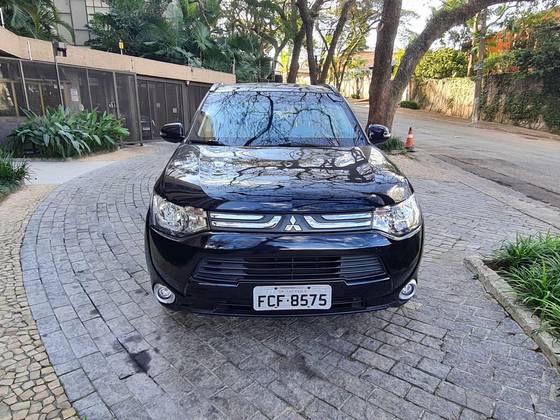 MITSUBISHI OUTLANDER 2.0 16V GASOLINA 4P AUTOMÁTICO MITSUBISHI OUTLANDER 2.0 16V GASOLINA 4P AUTOMÁTICO